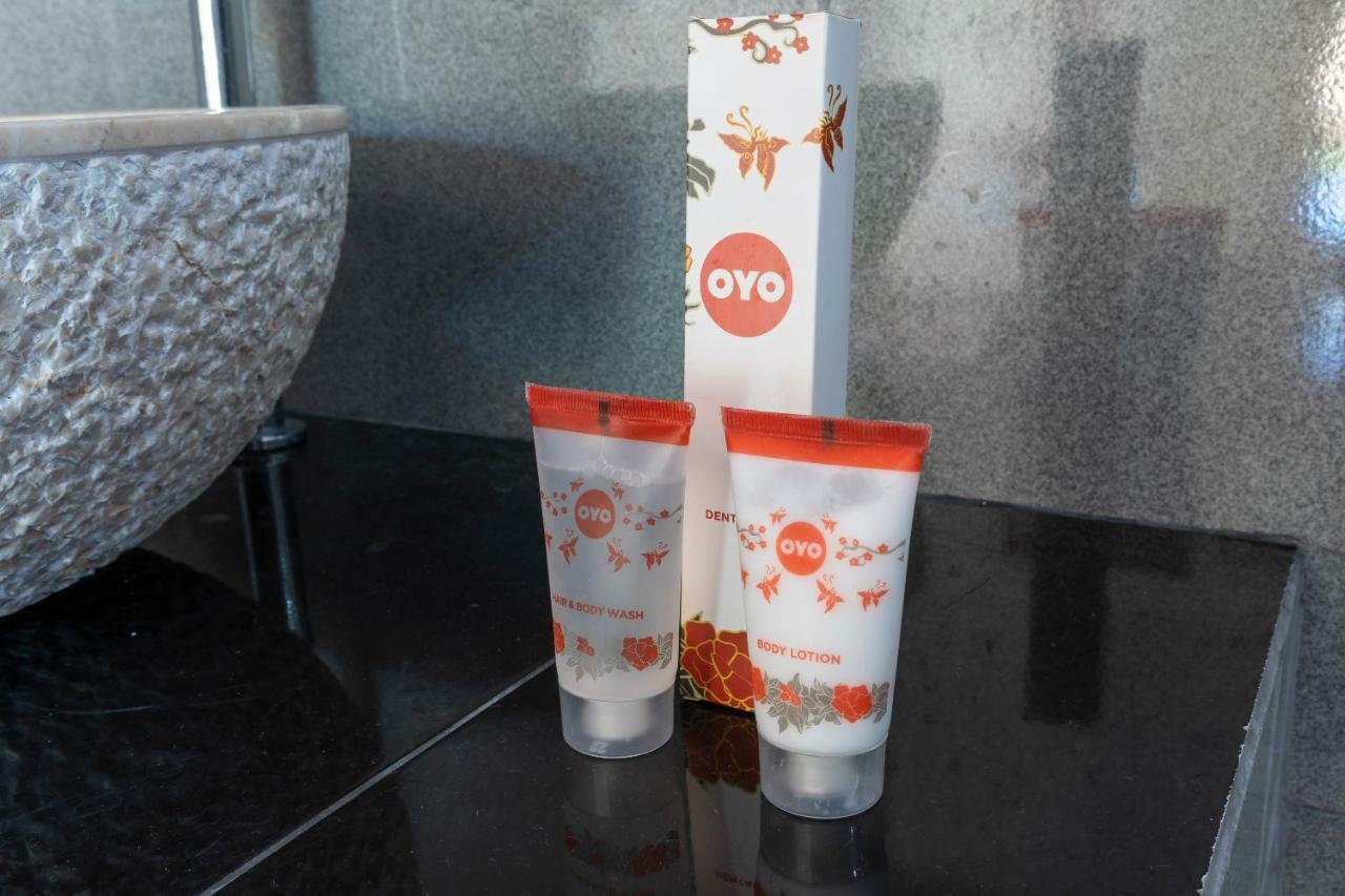 Oyo 912 Pondok Garden Bali Guesthouse Nusa Dua  Eksteriør bilde